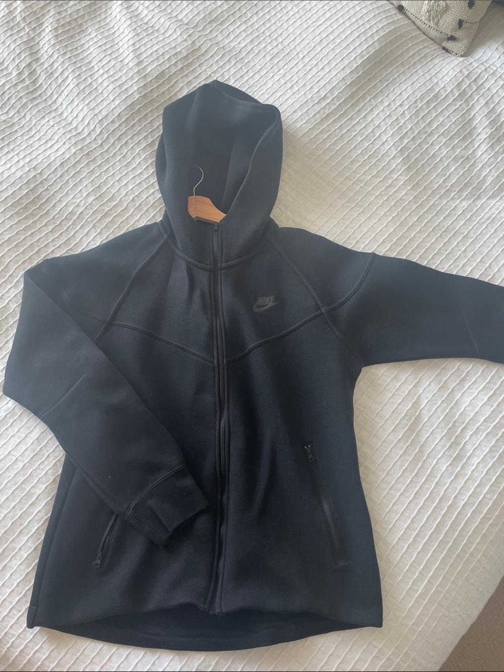 Nike black tech fleece hoodie